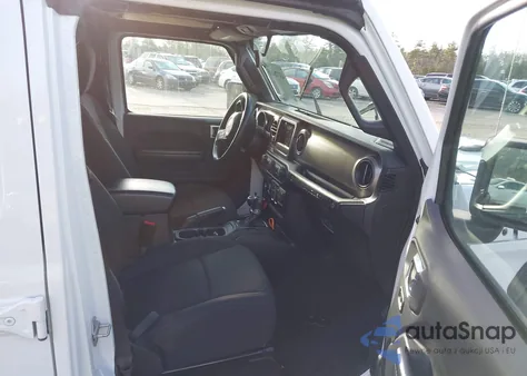 2020 Jeep Wrangler Unlimited Sport S 4X4 z USA, uszkodzony, nr VIN 1C4HJXDG0LW242305